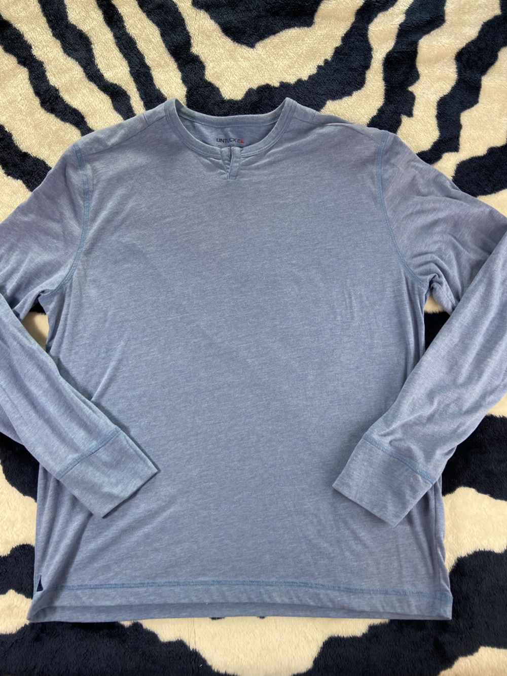 UNTUCKit Heathered Light Blue Crew Neck Long Sleeve Large L